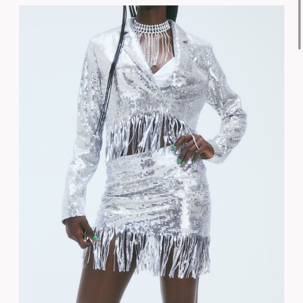 H&M Silver Mini Skirt Shimmering Style